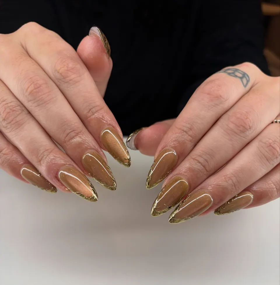 Chrome set from the Innovate nail bar