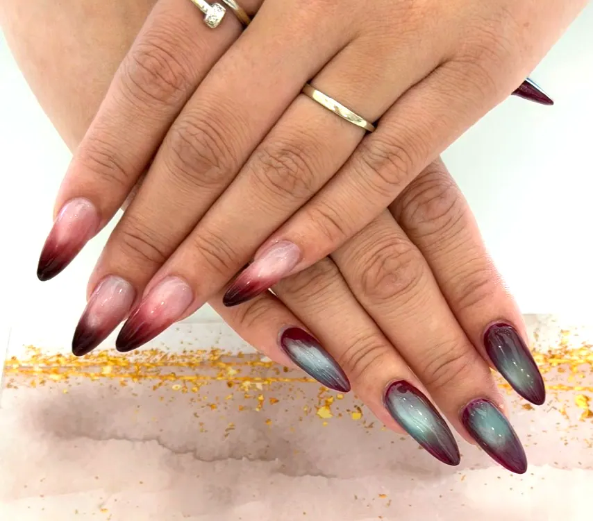 Ombré & solid set from the Innovate nail bar