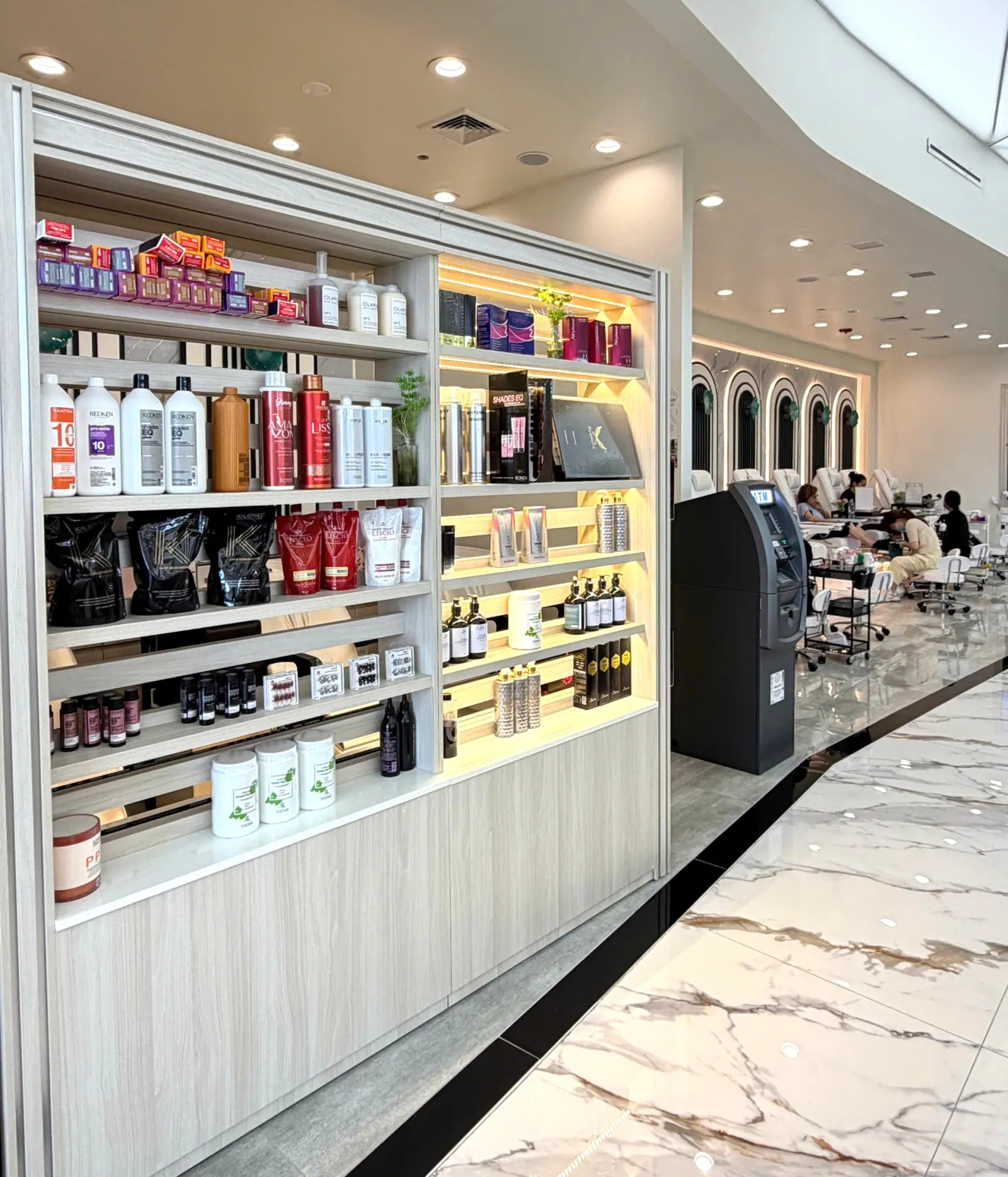 Inside Innovate Salon & Spa